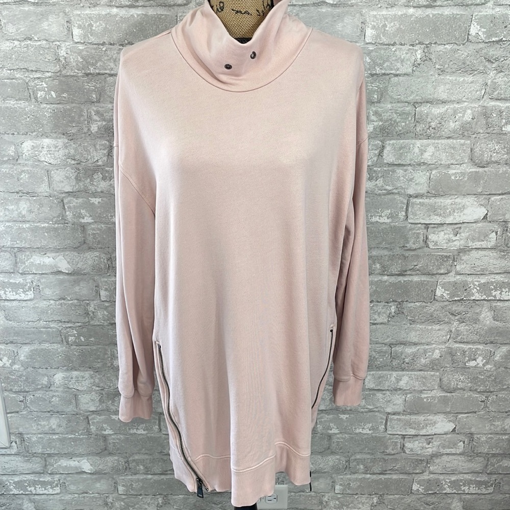 Evereve X David Lerner Side Zip Sweatshirt